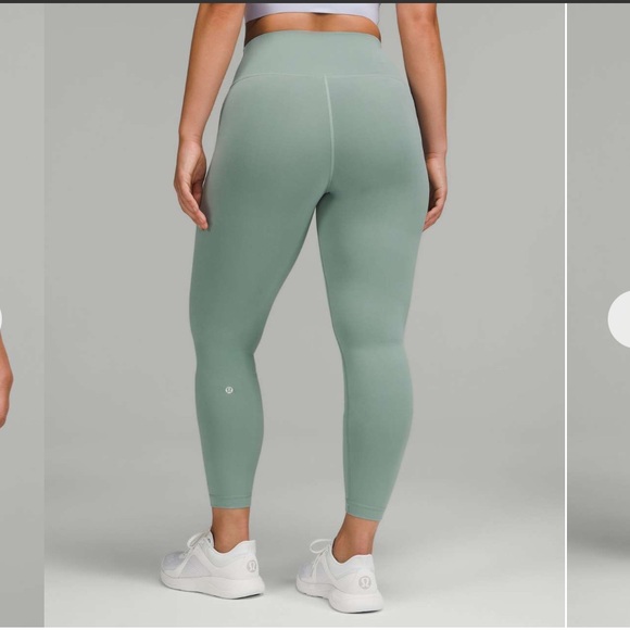 Like New Lululemon Matching Set. Size Top 6/Bottom 4 - Picture 10 of 10